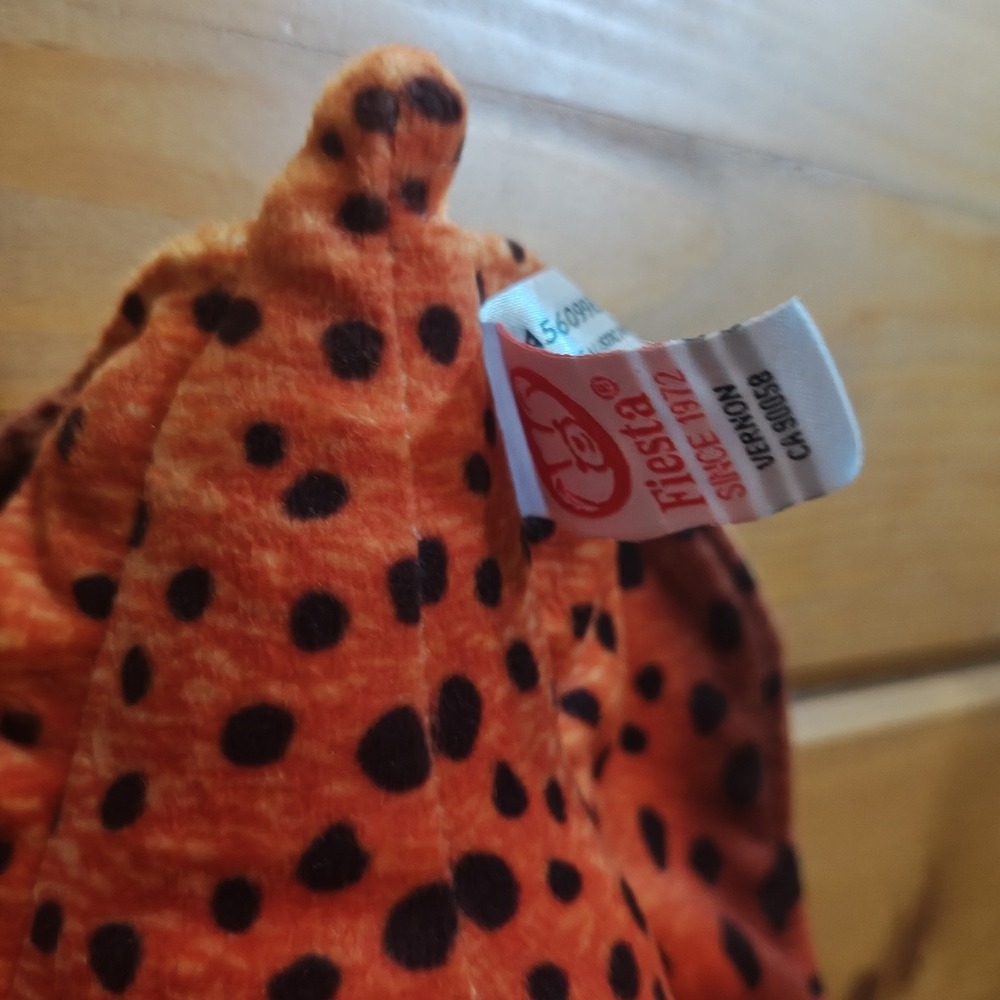 Fiesta  Orange Ocean Spotted Giant Squid Plush Realistic Stuffed Animal Toy E2 - Picture 2 of 5